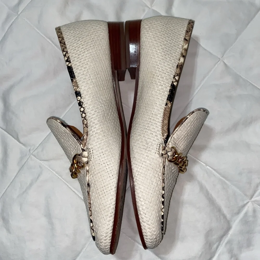 RARE Like new Tory Burch mini Benton charm loafers